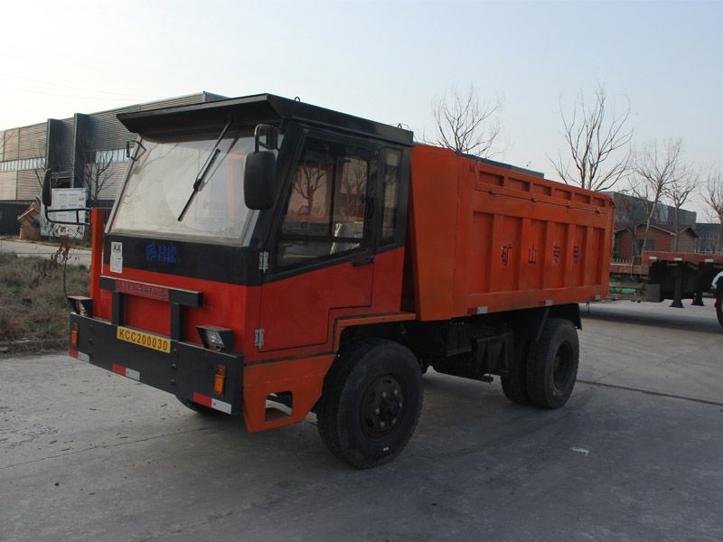 12噸四不像運(yùn)輸車(chē)