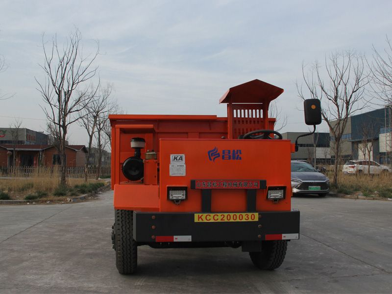 12噸四不像運(yùn)輸車(chē)
